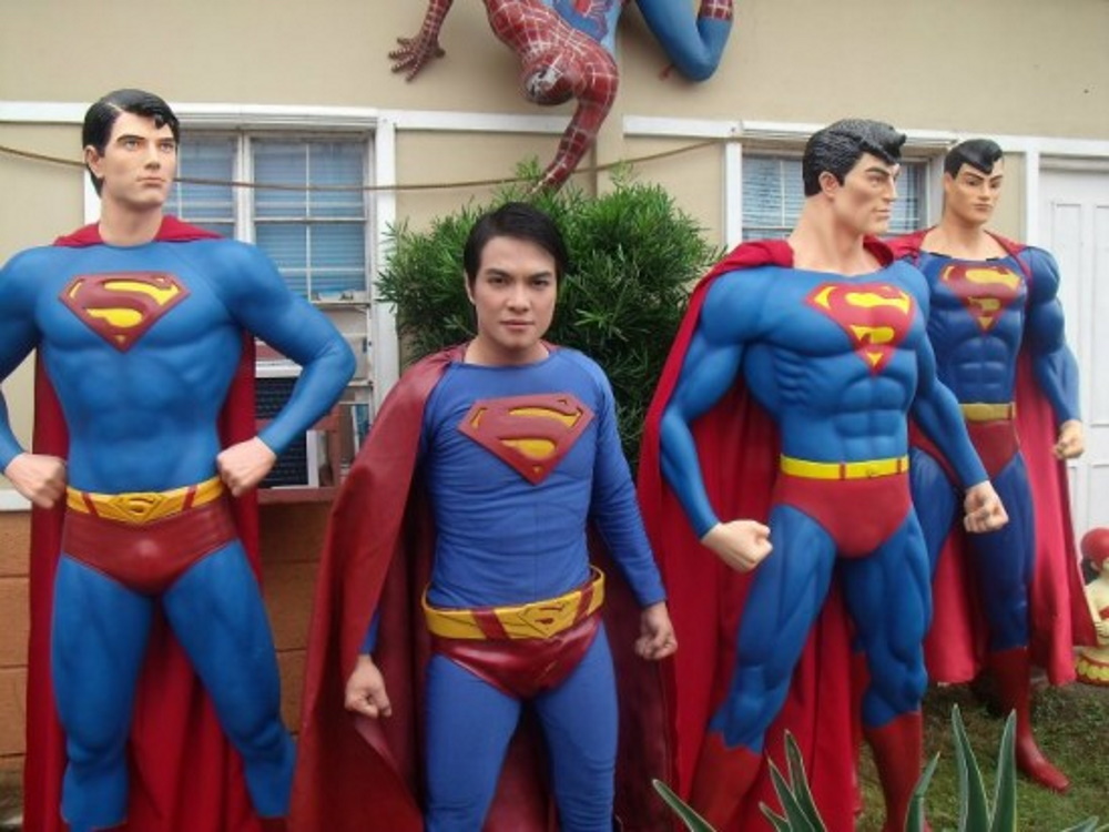 chirurgie esthétique pour ressembler à Superman